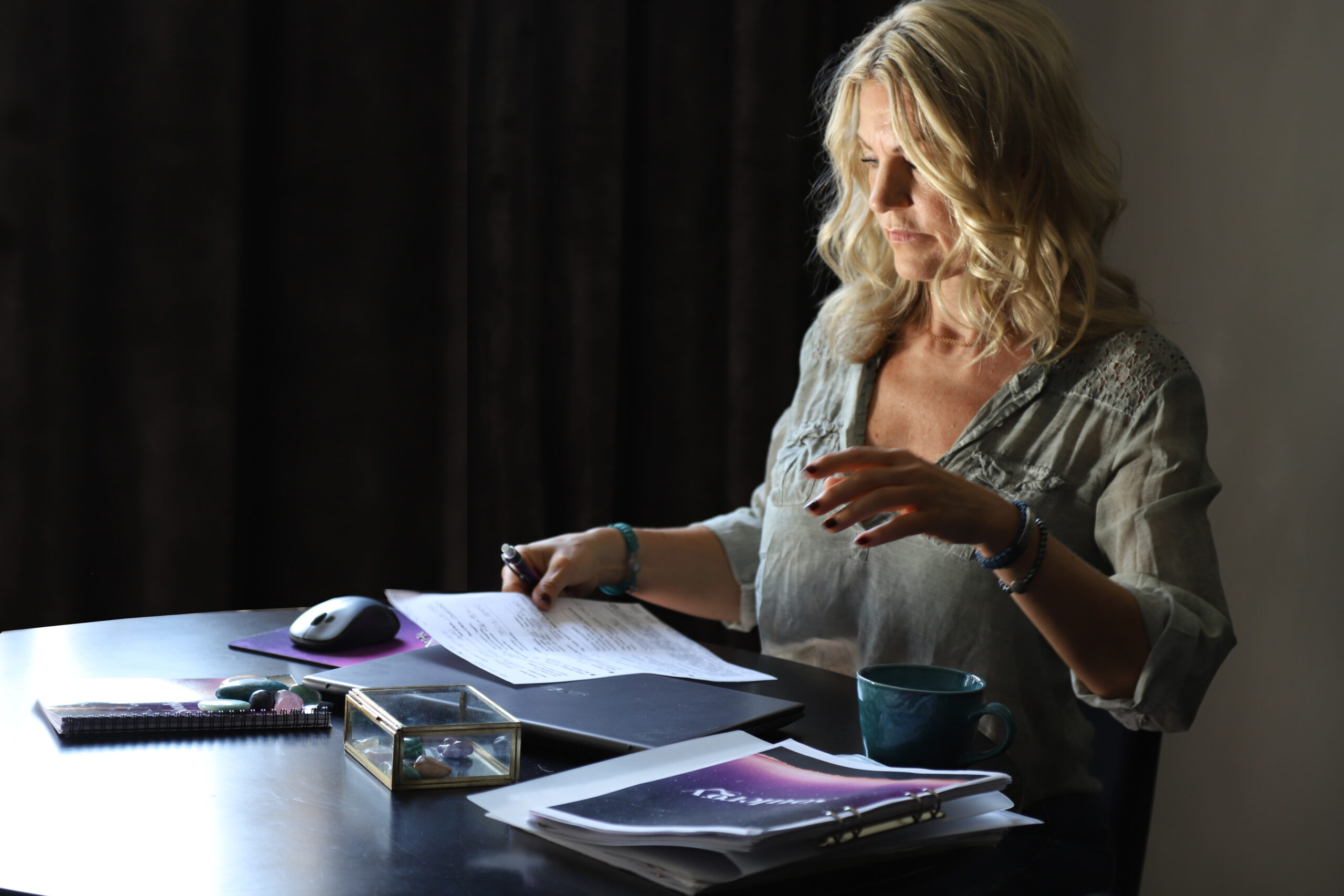 Annelie Persson i samtal och energiarbete